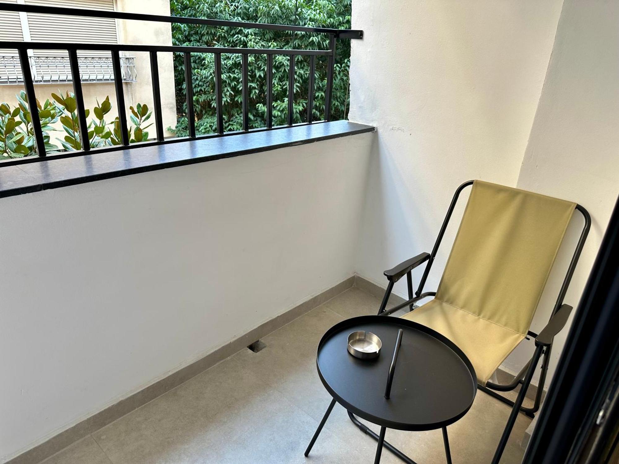 Lili'S Tirana Center Apartments Екстер'єр фото