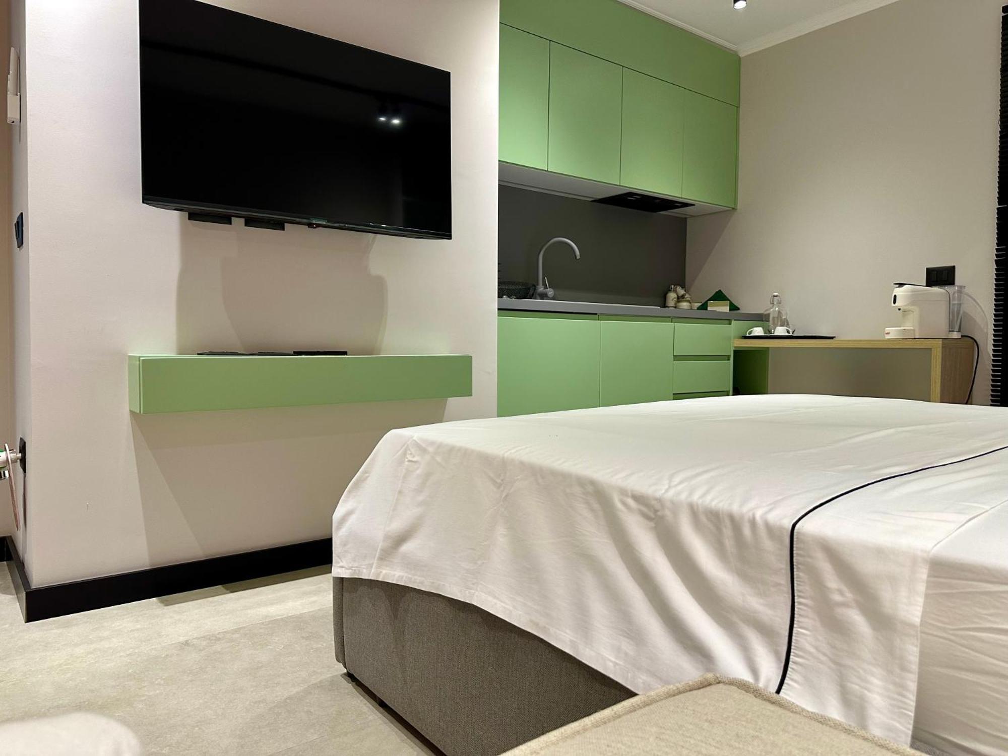 Lili'S Tirana Center Apartments Екстер'єр фото