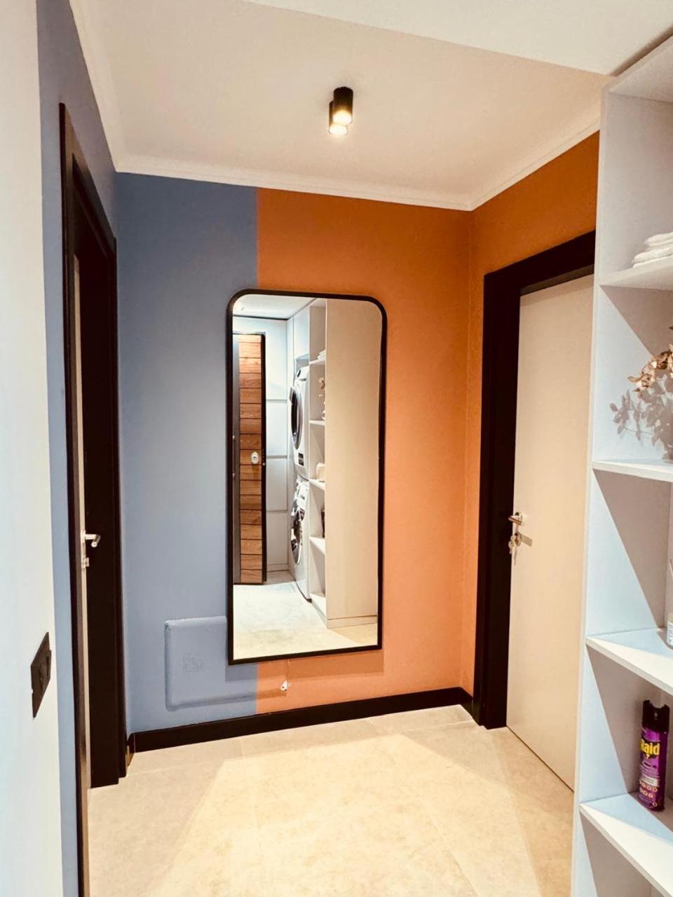 Lili'S Tirana Center Apartments Екстер'єр фото
