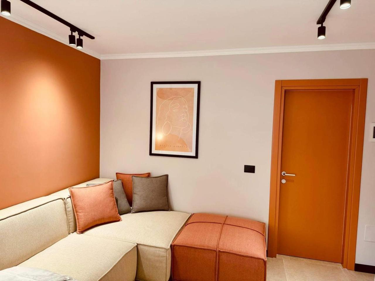 Lili'S Tirana Center Apartments Екстер'єр фото