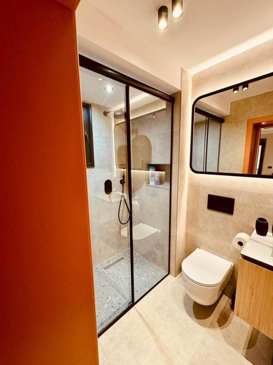 Lili'S Tirana Center Apartments Екстер'єр фото