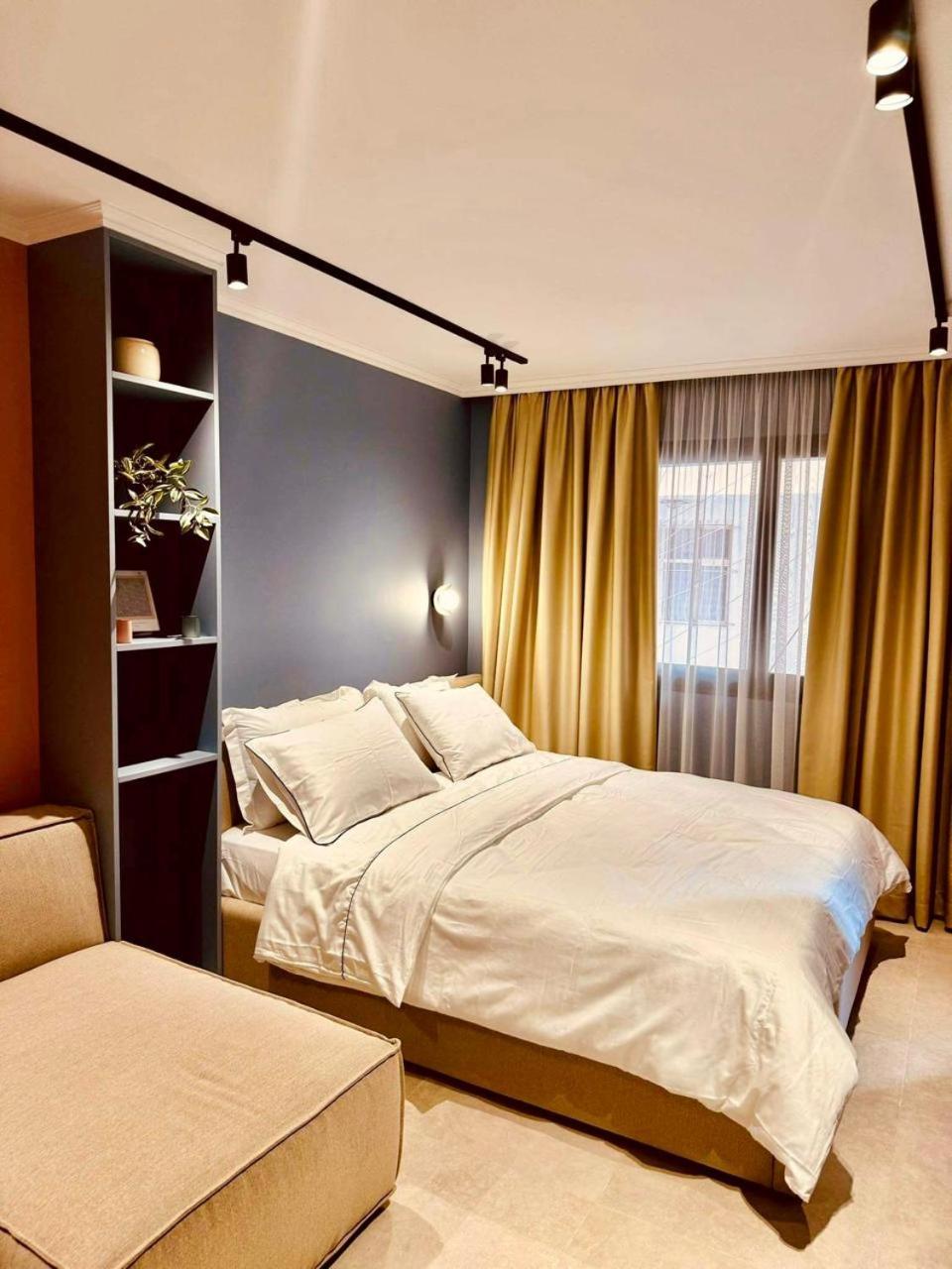Lili'S Tirana Center Apartments Екстер'єр фото